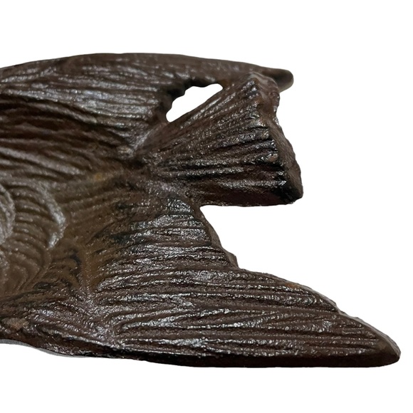 Vintage Cast Iron Ashtrays Sparrow Ornate Detailed Birds Pair Heavy Art Smoking - Picture 4 of 11